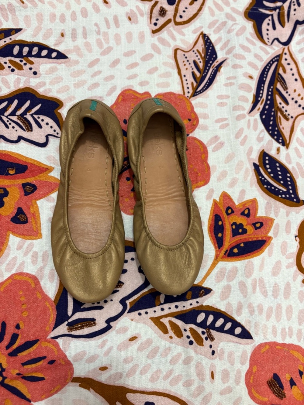Gold Tieks Size 8